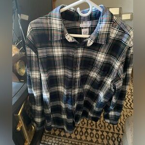 Gap untucked men’s flannel